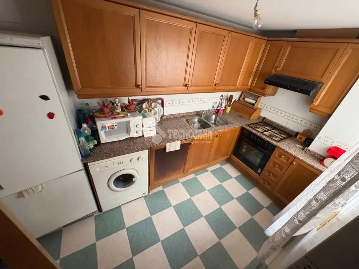 Cocina de Piso en venta en Burjassot con Balcón