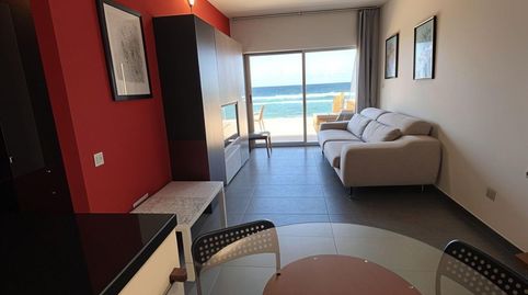 Foto 2 de Apartament de lloguer a Calle Alfredo J Jones, Santa Catalina - Canteras, Las Palmas de Gran Canaria