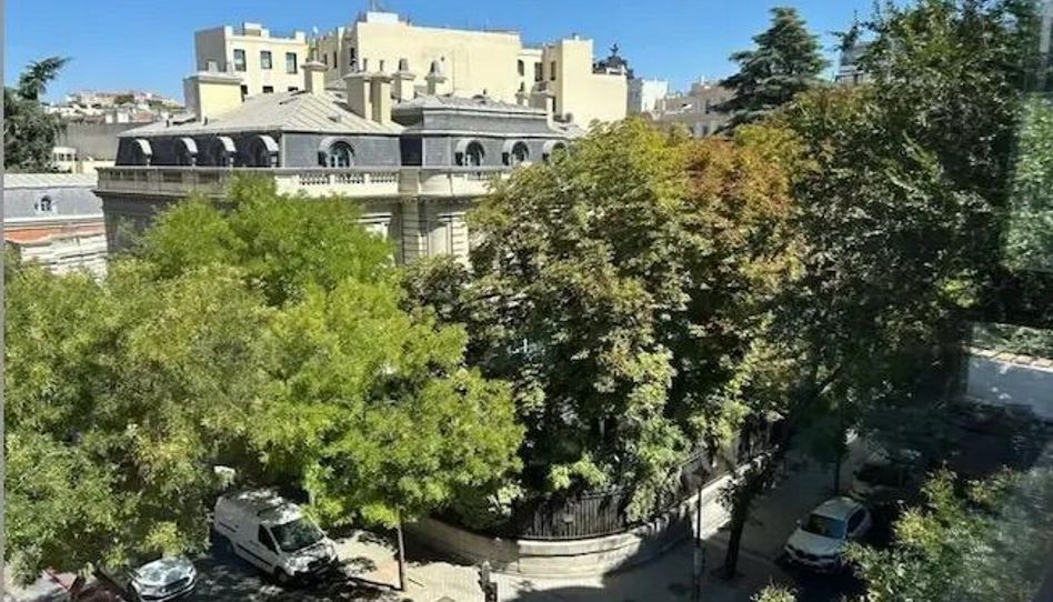 Piso de alquiler en Almagro - Imagen 2