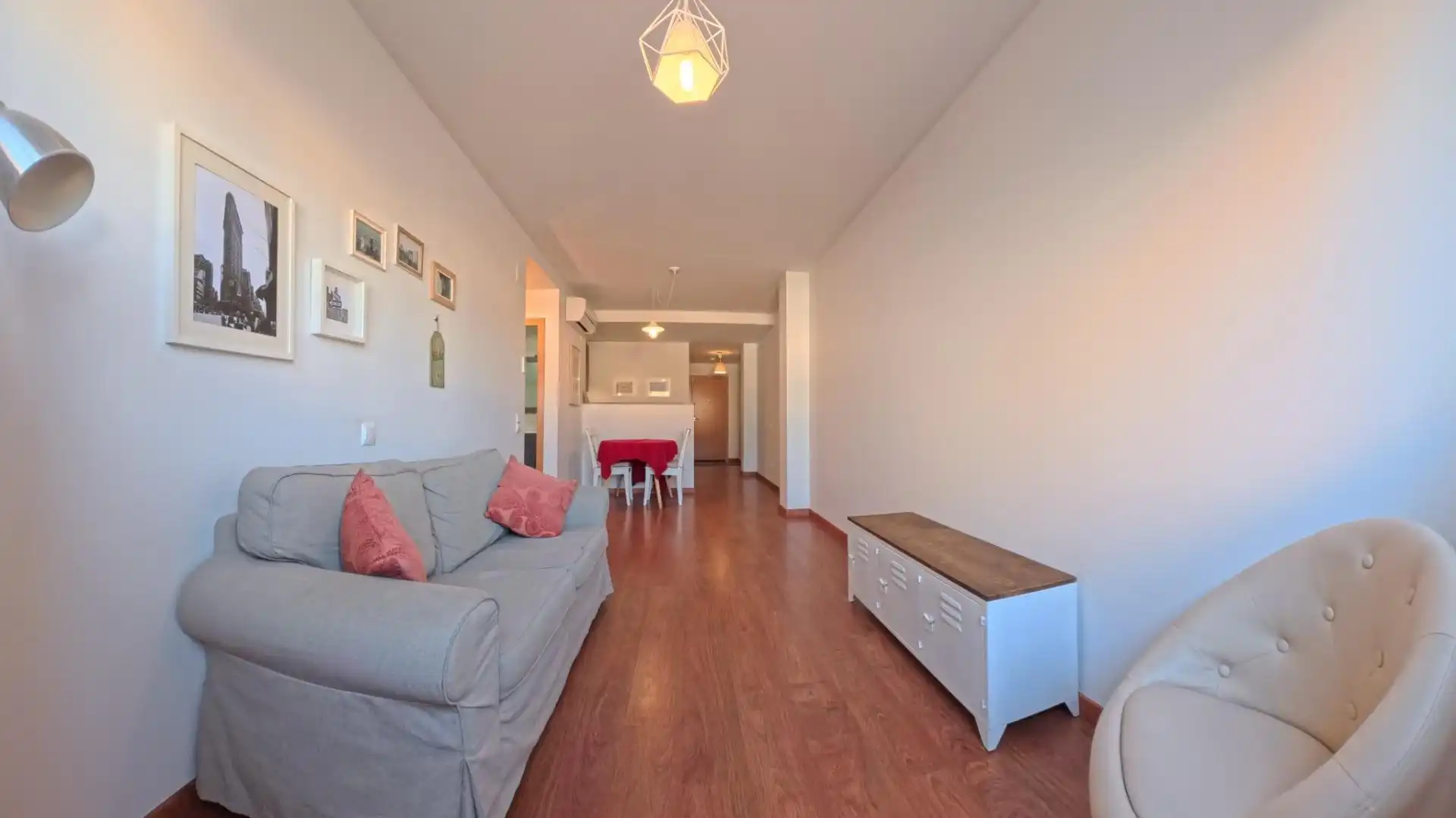 Living room of Flat for rent in Deltebre  with Parquet flooring