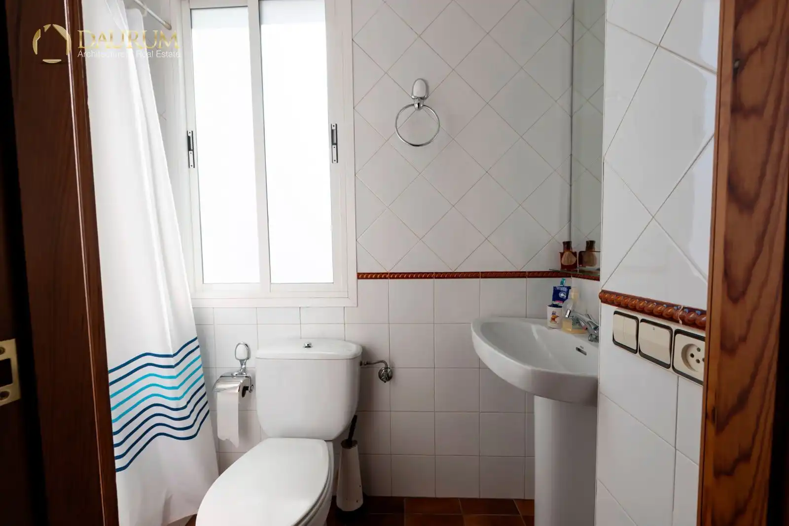 Bany de Casa o xalet en venda en Alcalá de Guadaira amb Aire condicionat, Calefacció i Terrassa