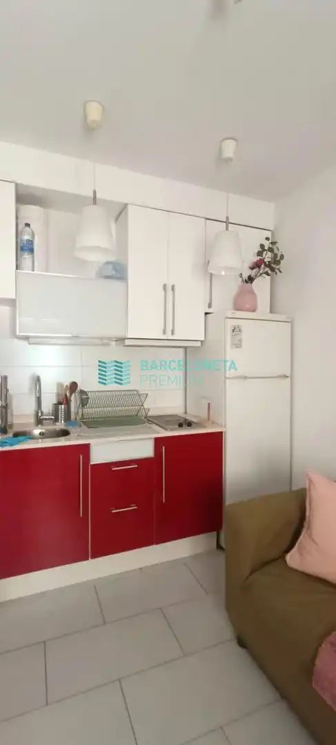 Cocina de Piso de alquiler en Barcelona con Terraza y Amueblado