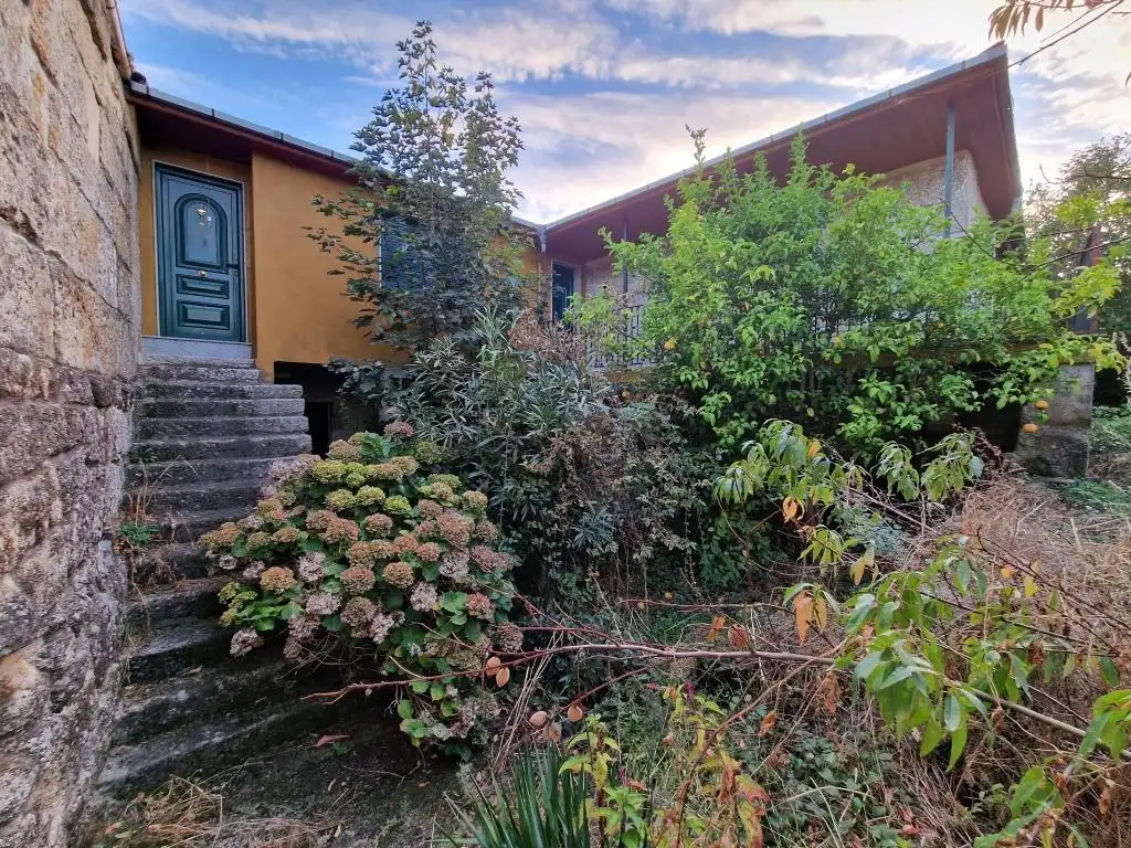 House with garden for sale in Barbadás, imagen 2