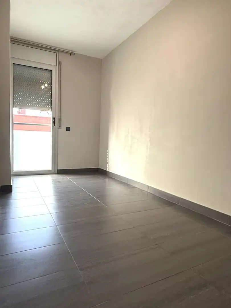 Habitación de Piso en venta en Sant Boi de Llobregat con Aire acondicionado y Calefacción