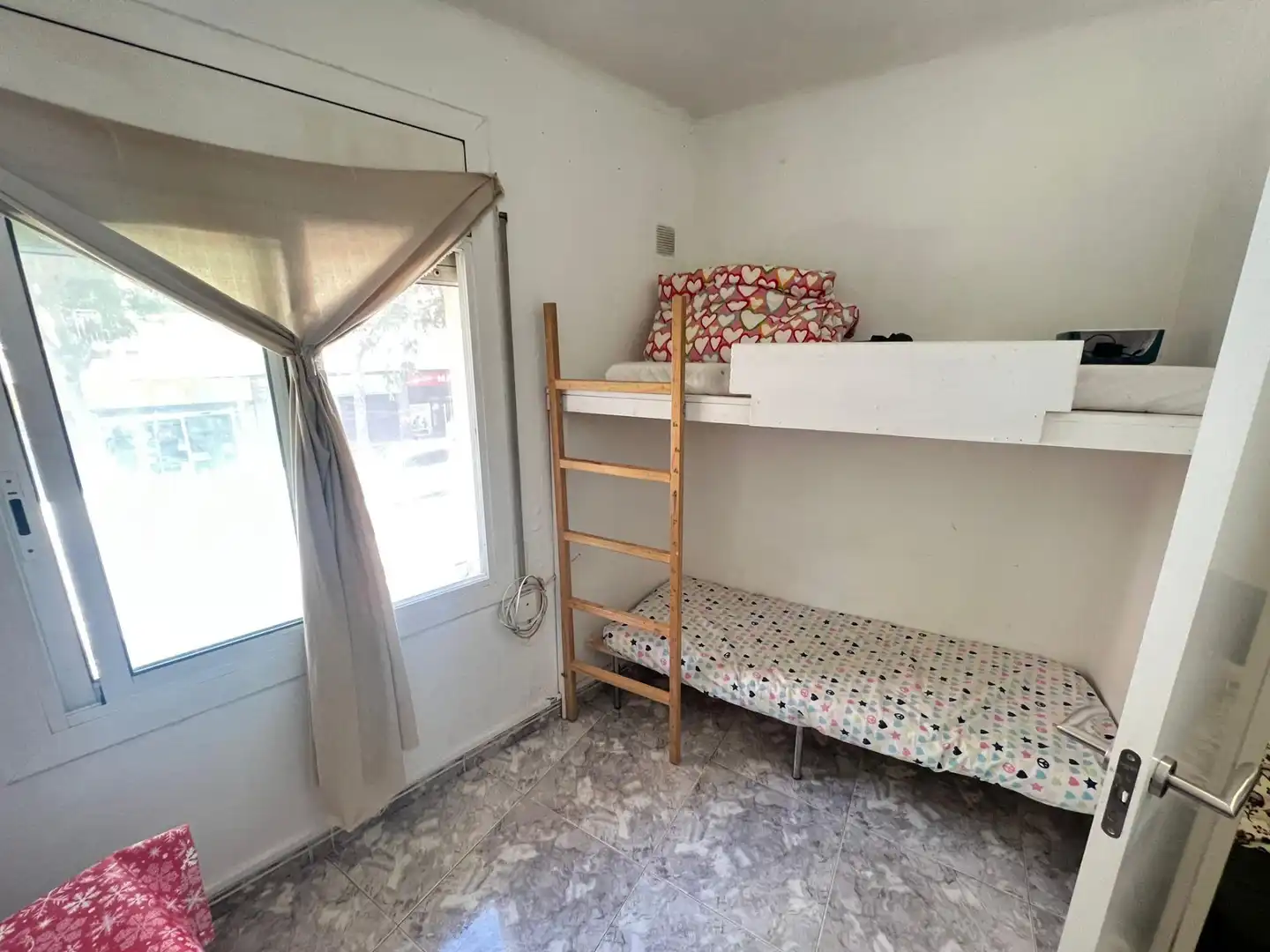 Habitación de Piso en venta en Santa Coloma de Gramenet