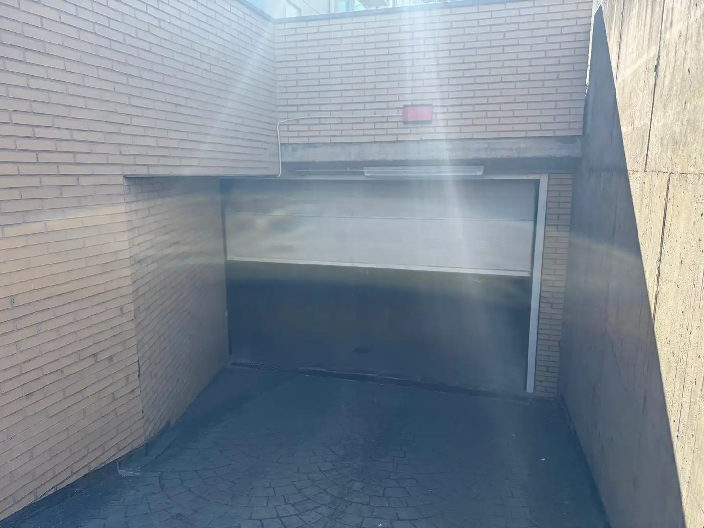Vista exterior de Pis en venda en León Capital  amb Calefacció, Terrassa i Traster