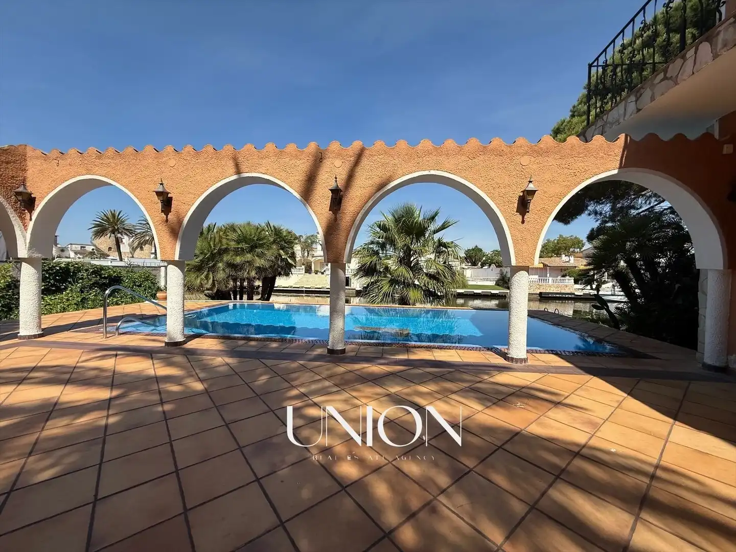 Chalet con piscina en venta en Requesens, imagen 11