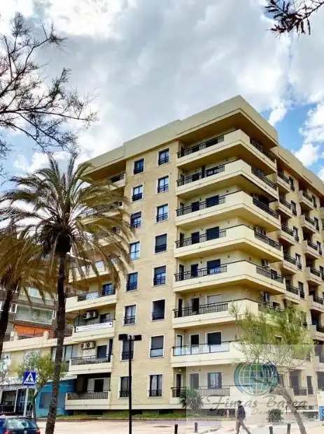 Piso con piscina en venta en Maritimo Rey de Espana, imagen 4