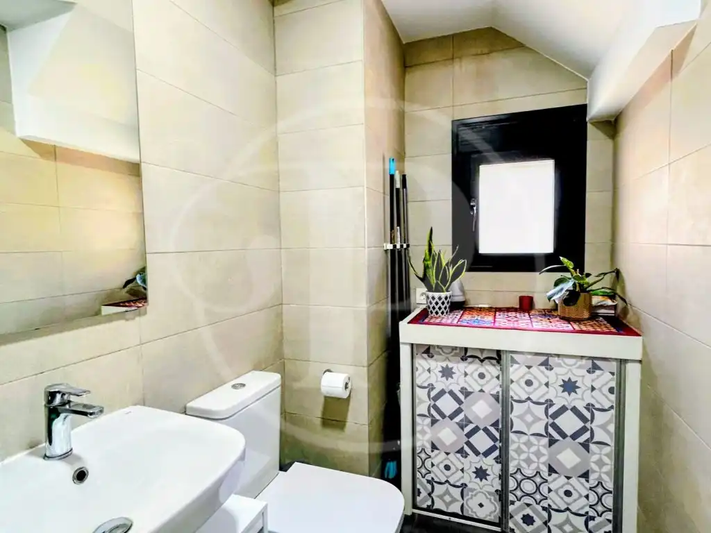 Terraced house with terrace for sale in Benicalap, imagen 5
