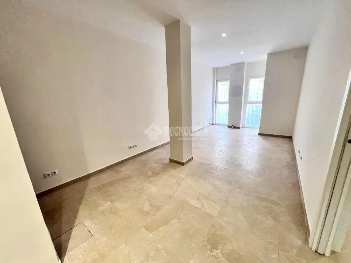 Flat for sale in Alcalá de Henares  with Alarm
