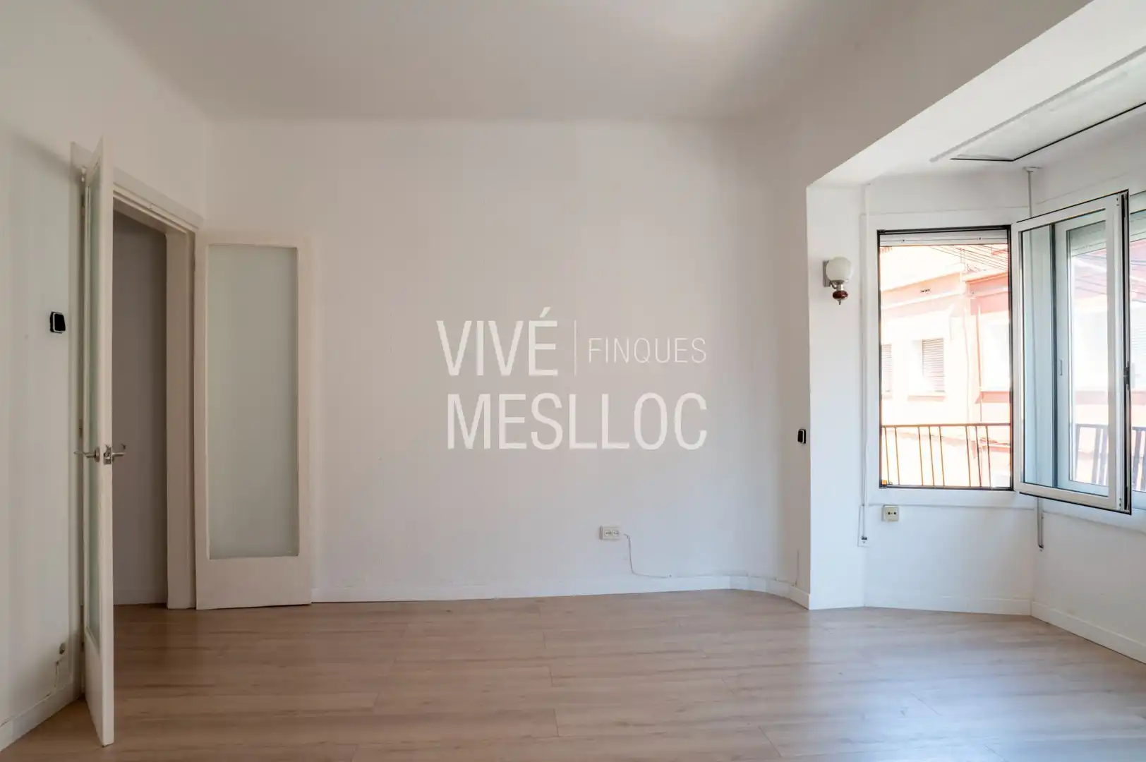 Bedroom of Flat for sale in El Masnou