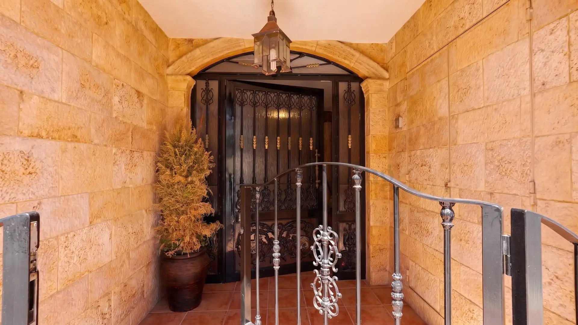 Chalet con terraza en venta en Calle CL ROJALES, imagen 4