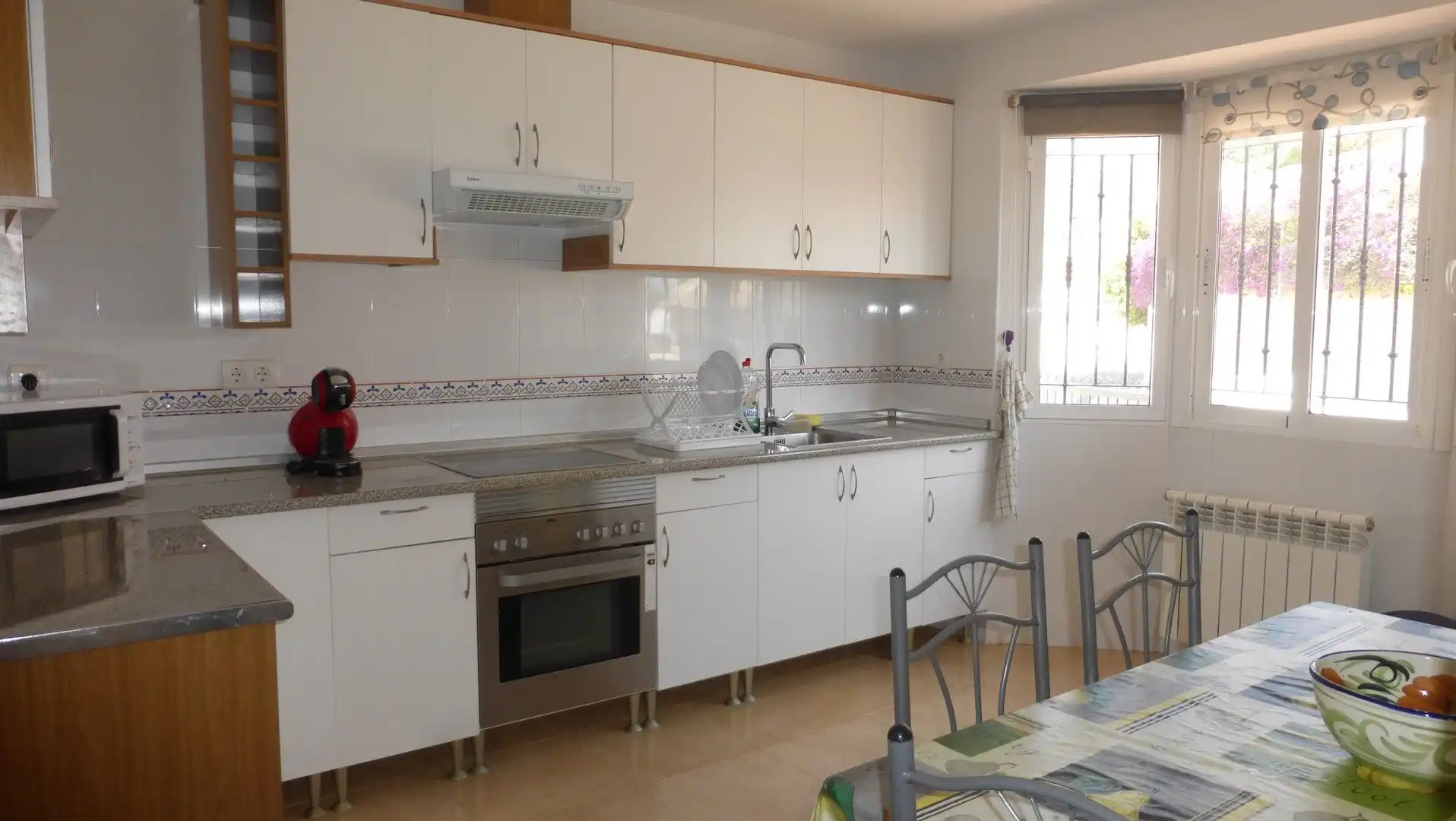 Cuina de Casa o xalet en venda en Mazarrón amb Aire condicionat, Terrassa i Piscina