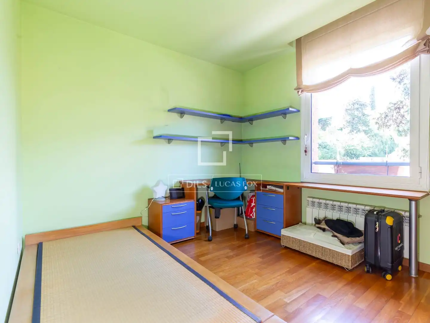 Bedroom of Flat for sale in Esplugues de Llobregat  with Air Conditioner, Heating and Private garden