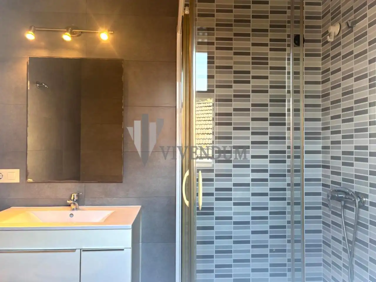 Baño de Casa o chalet en venta en Vigo  con Calefacción, Jardín privado y Terraza