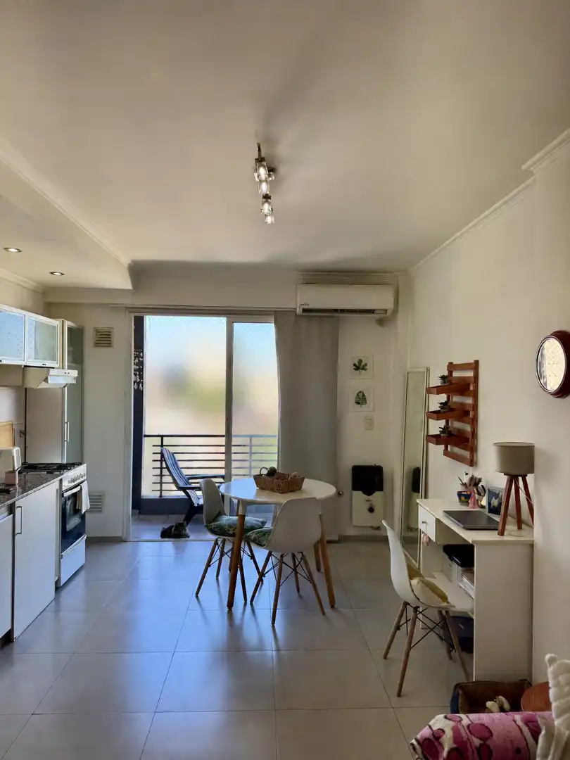 Appartement compact avec ascenseur à vendre à Centre