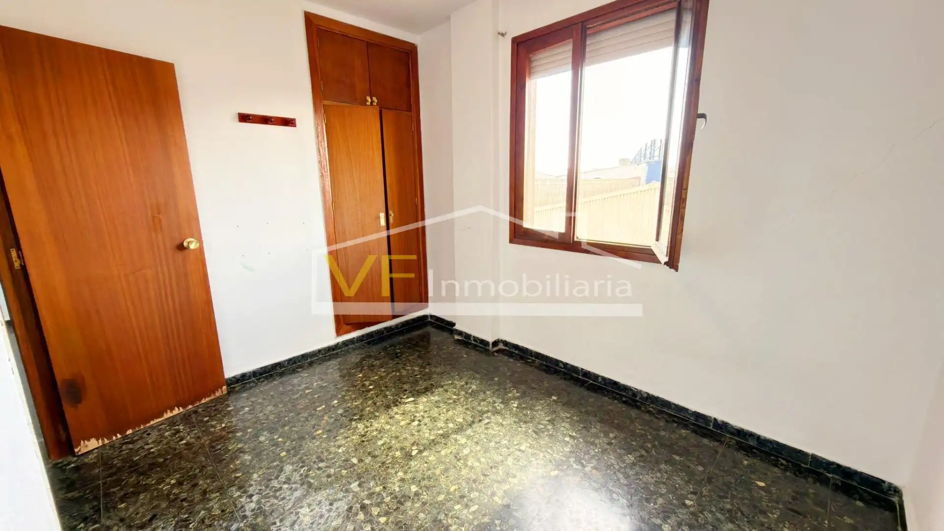 Habitación de Piso en venta en Málaga con Balcón y Piscina comunitaria