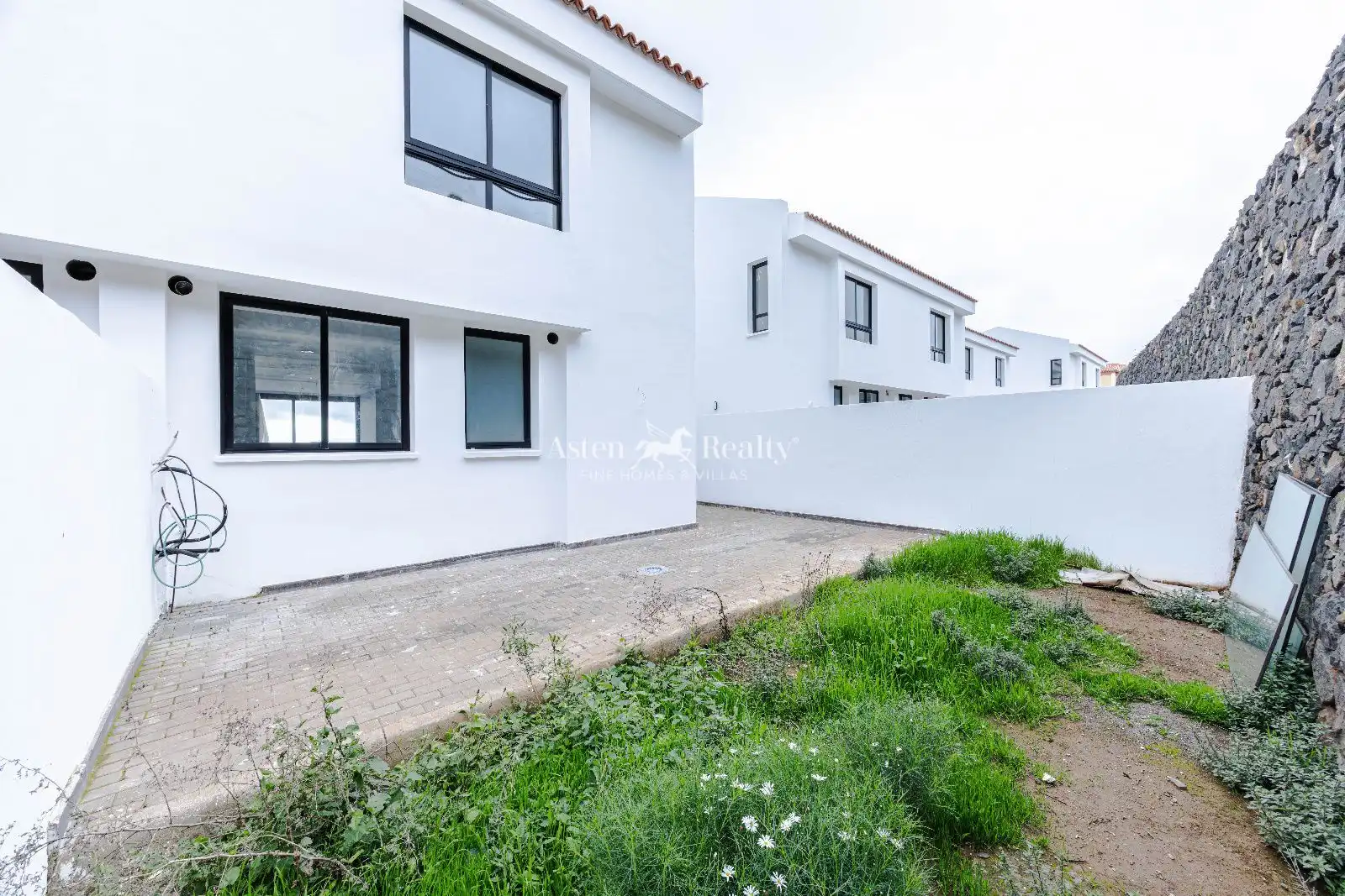 Exterior view of Detached homes for sale in Vilaflor de Chasna  with Air Conditioner, Private garden and Terrace