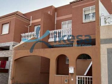 Chalet en venta en Costacabana - Loma Cabrera