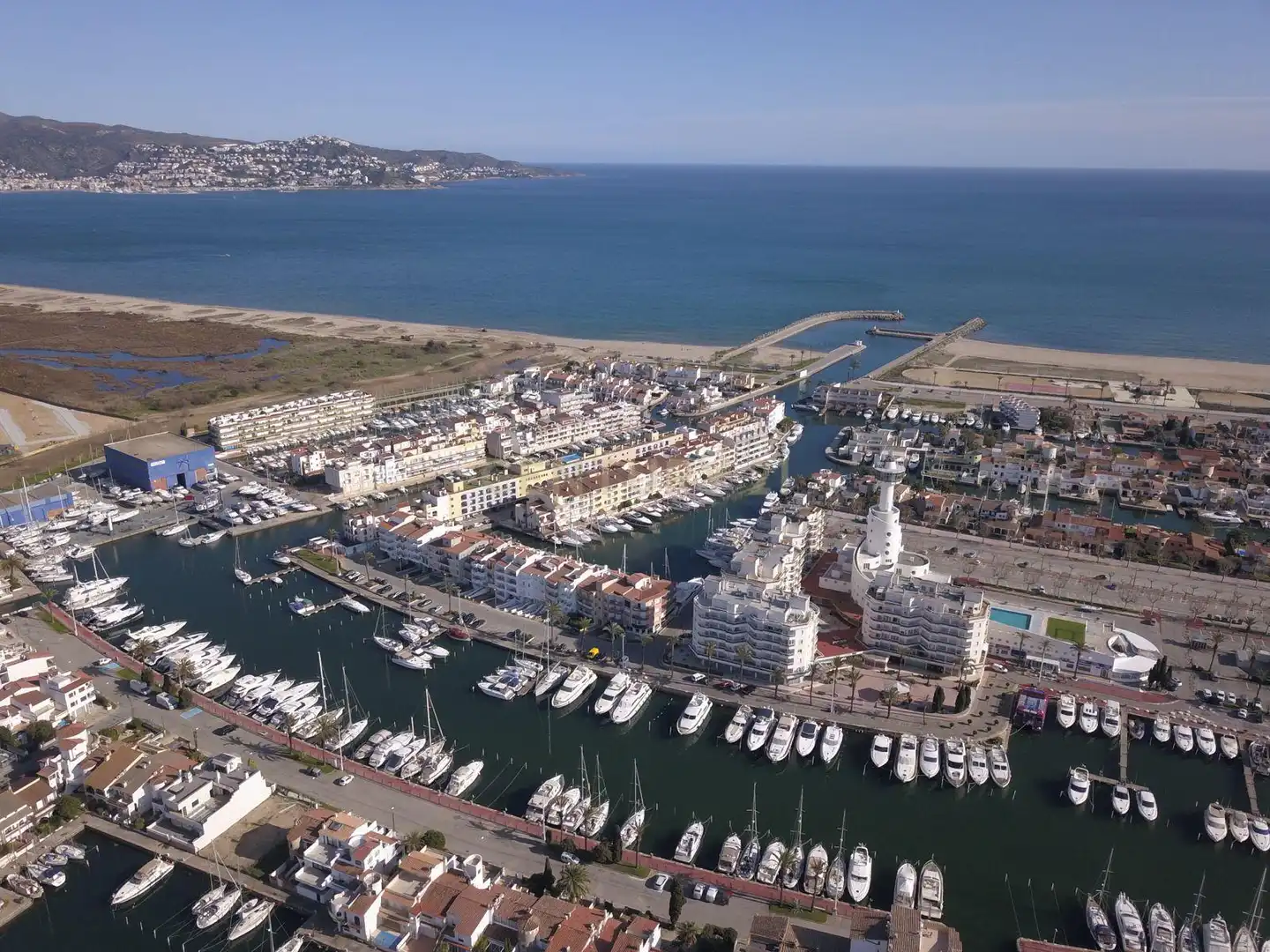 Exterior view of Buildings for sale in Empuriabrava