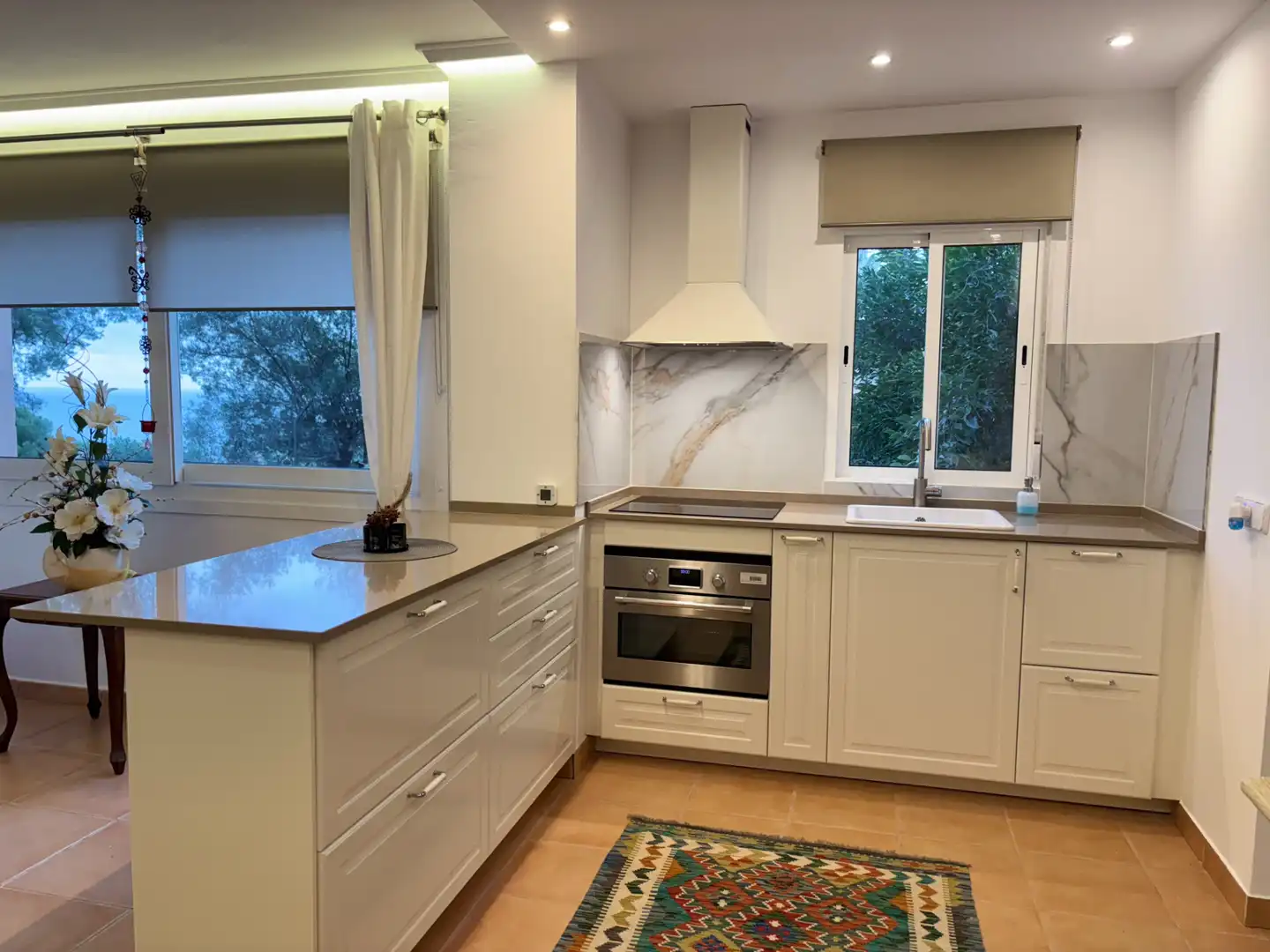 Flat for rent in Passeig Illetes, Cas Català - Illetes