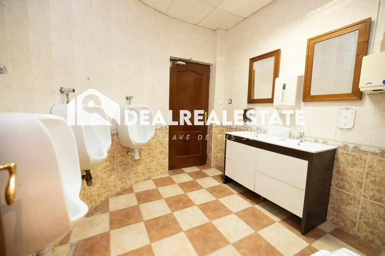 Local en venta en Calle FRAY LEOPOLDO ALPANDEIRE, Torre de la Reina