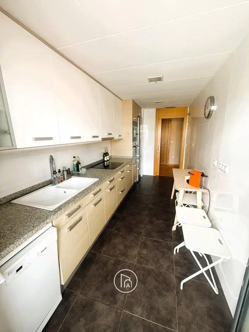 Kitchen of Flat for sale in Paterna  with Parquet flooring