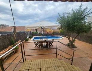 Vista exterior de Casa adosada en venda en Sant Vicenç de Montalt amb Aire condicionat, Calefacció i Jardí privat