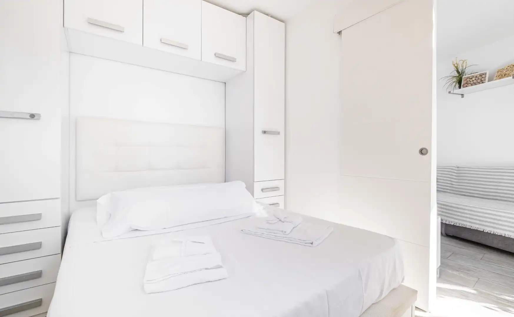 Schlafzimmer von Wohnungen zum Verkauf in Benidorm mit Klimaanlage, Heizung und Möbliert