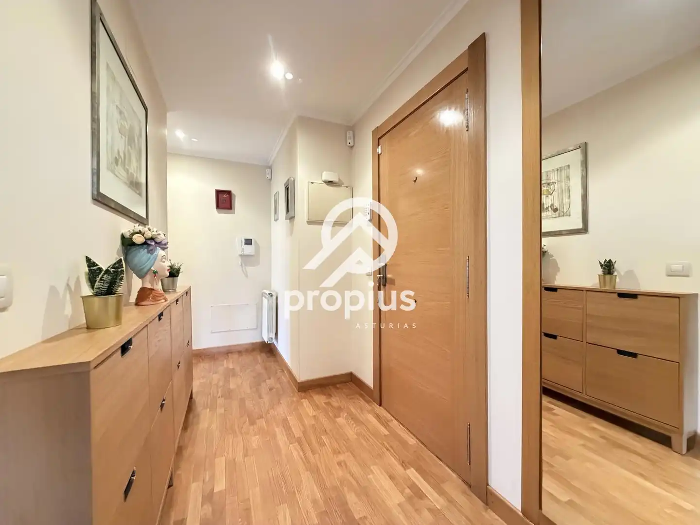 Flat for sale in Llanes  with Heating and Furnished
