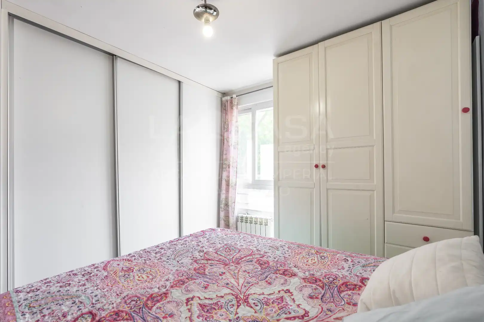 Bedroom of Flat for sale in Puente de Vallecas