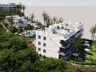 Apartament amb piscina en venda a Golf Bahía
