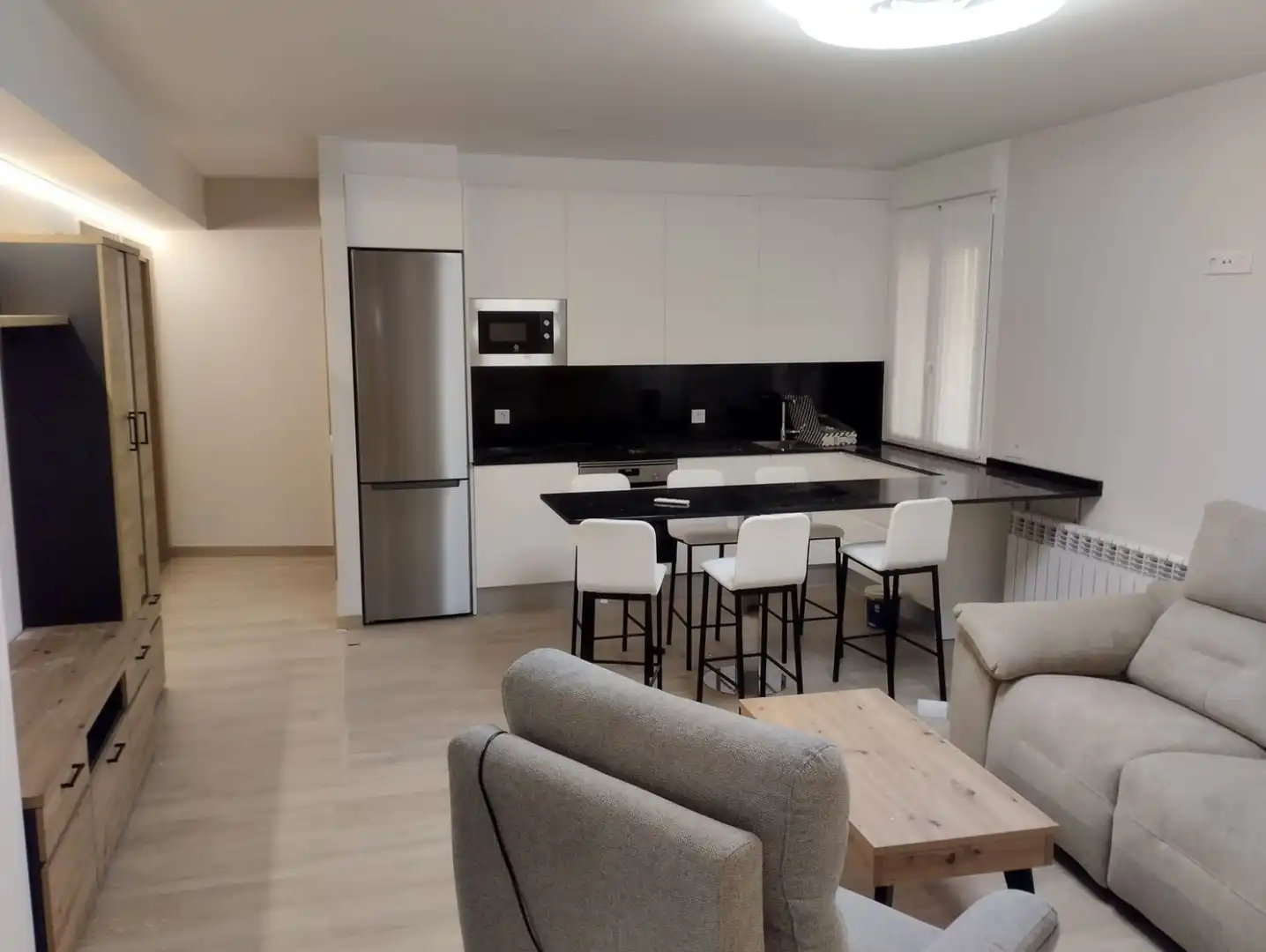 Flat with lift for sale in Oeste, imagen 3