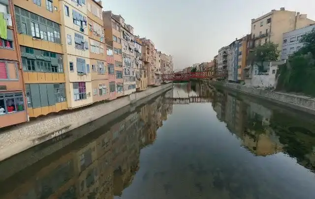 Vista exterior de Pis en venda en Girona