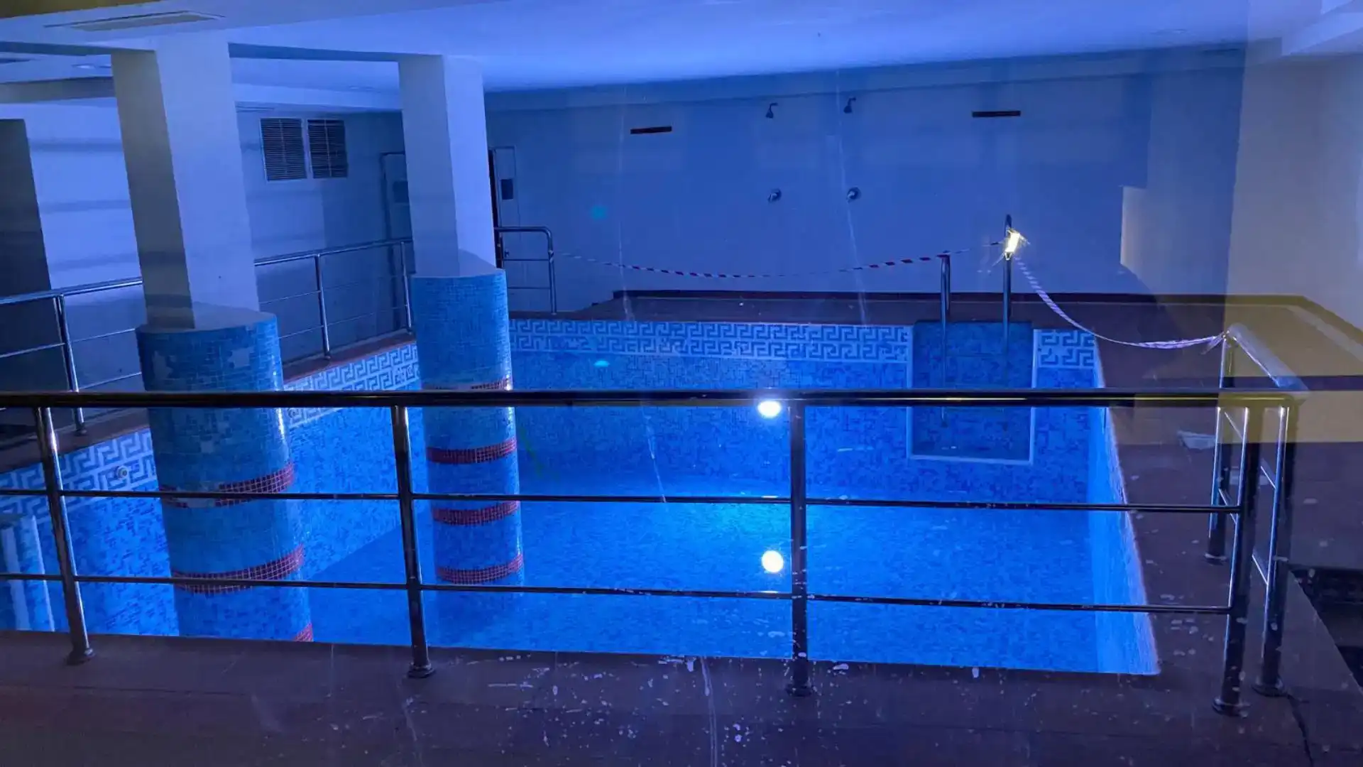Piscina de Apartament en venda en Alcolea amb Aire condicionat, Jardí privat i Traster