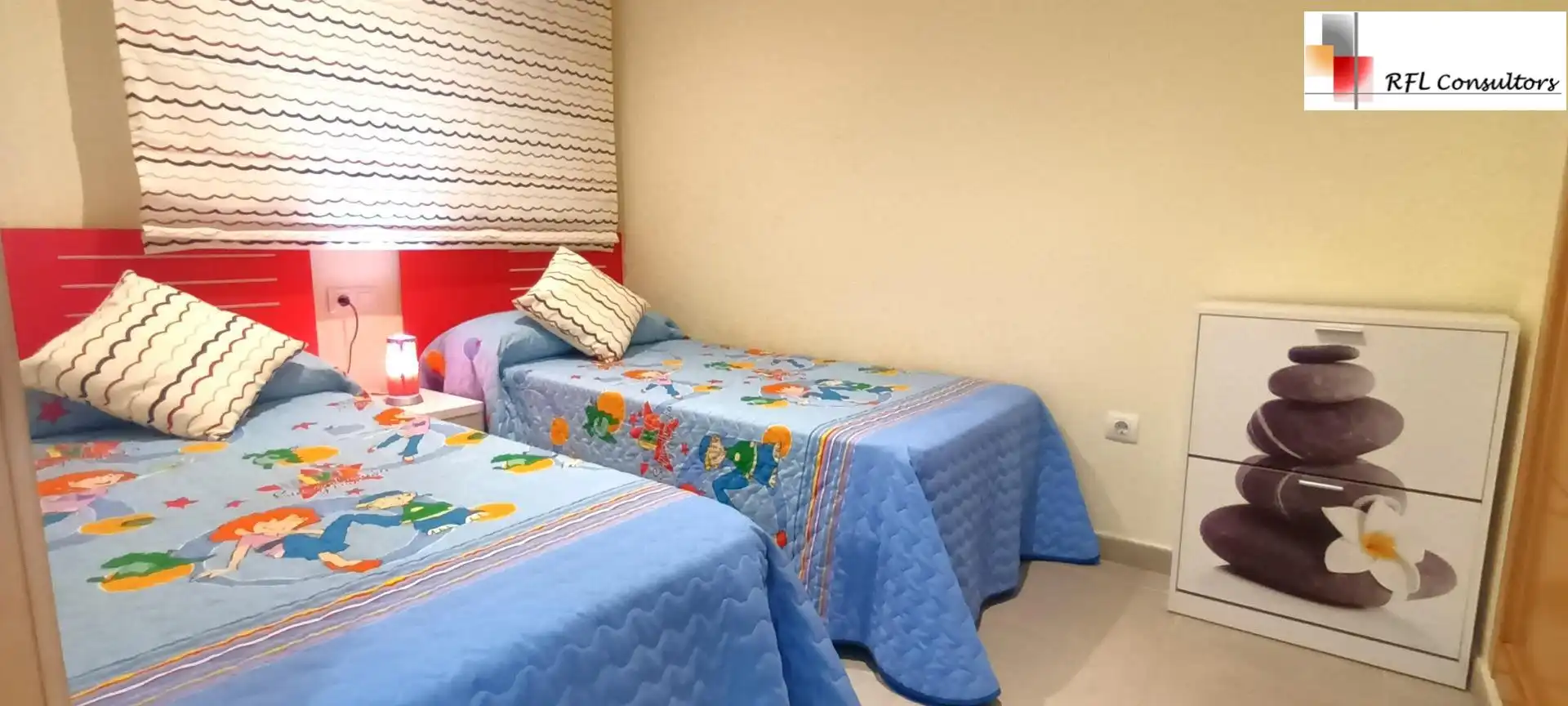 Schlafzimmer von Erdgeschoss zur Miete in Torreblanca mit Privatgarten, Terrasse und Möbliert
