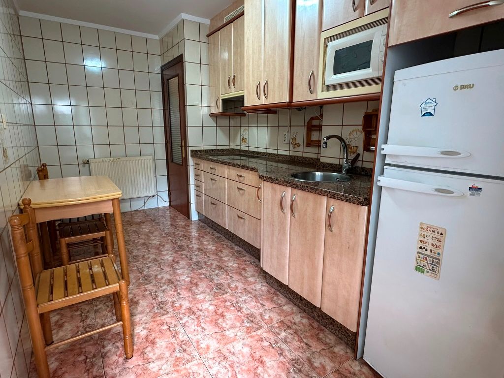 Cocina de Piso en venta en Gijón  con Parquet, Terraza y Trastero
