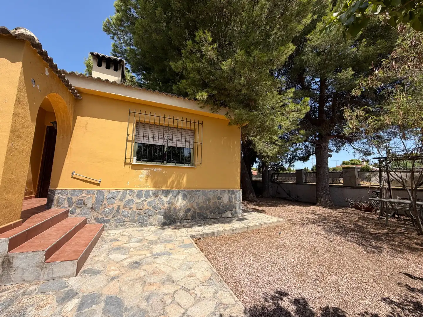 Vista exterior de Casa adosada en venta en Mutxamel