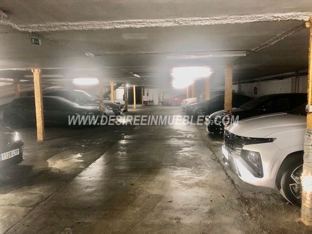 Parking of Premises for sale in  Valencia Capital