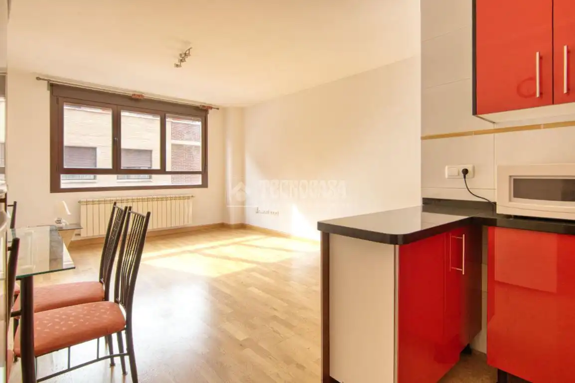 Vista exterior de Piso en venta en Valladolid con Calefacción y Trastero