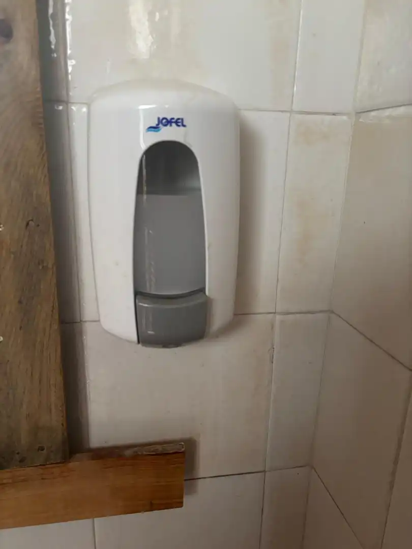 Baño de Local de alquiler en Cercs con Amueblado
