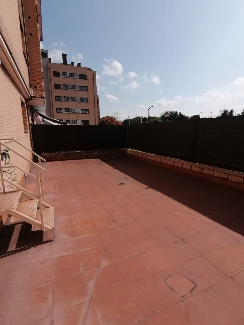 Terrace of Planta baja for sale in Gijón   with Heating, Private garden and Parquet flooring