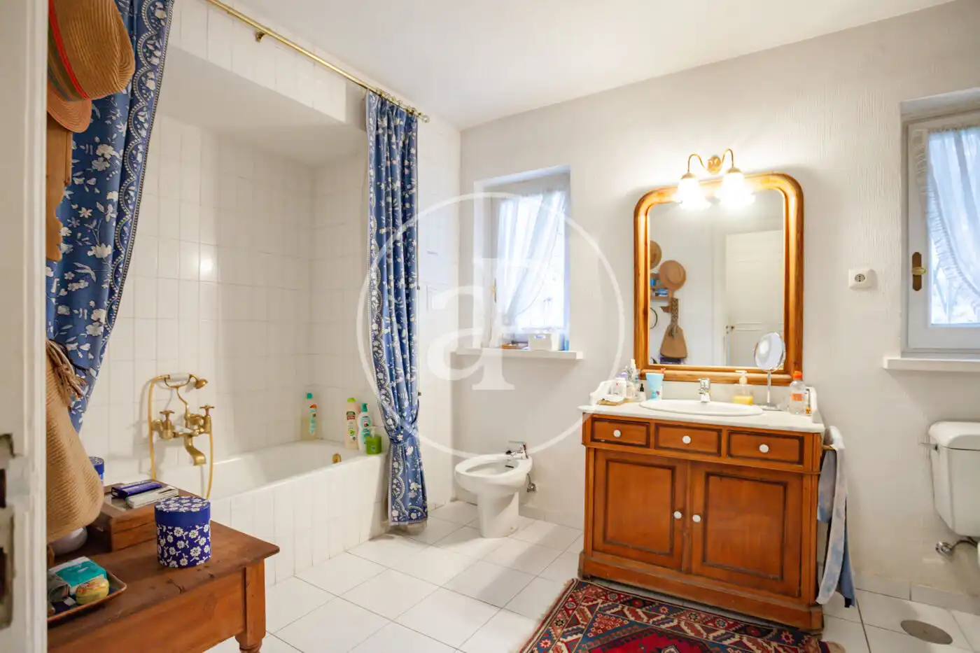 Bathroom of Houses for sale in Madrid  with Heating, Private garden and Terrace