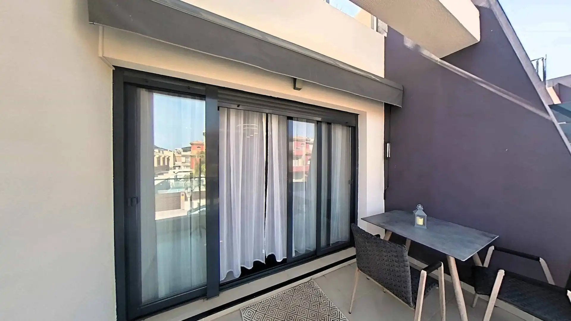 Terraza de Apartamento en venta en Pilar de la Horadada con Calefacción, Piscina y Amueblado