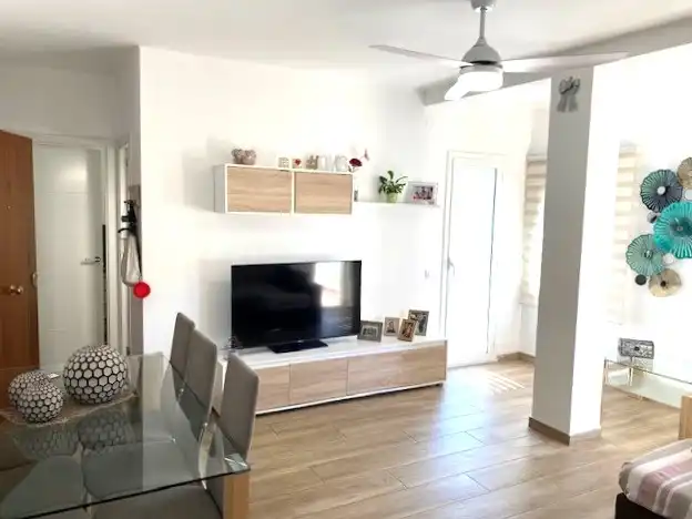Living room of Flat for sale in Rubí  with Oven and Balcony