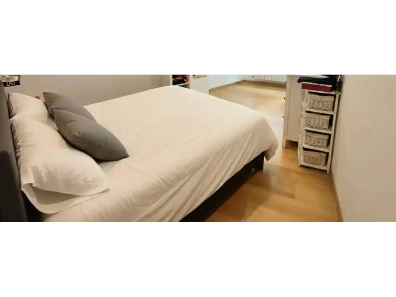 Habitación de Piso en venta en Ourense Capital  con Calefacción, Parquet y Amueblado
