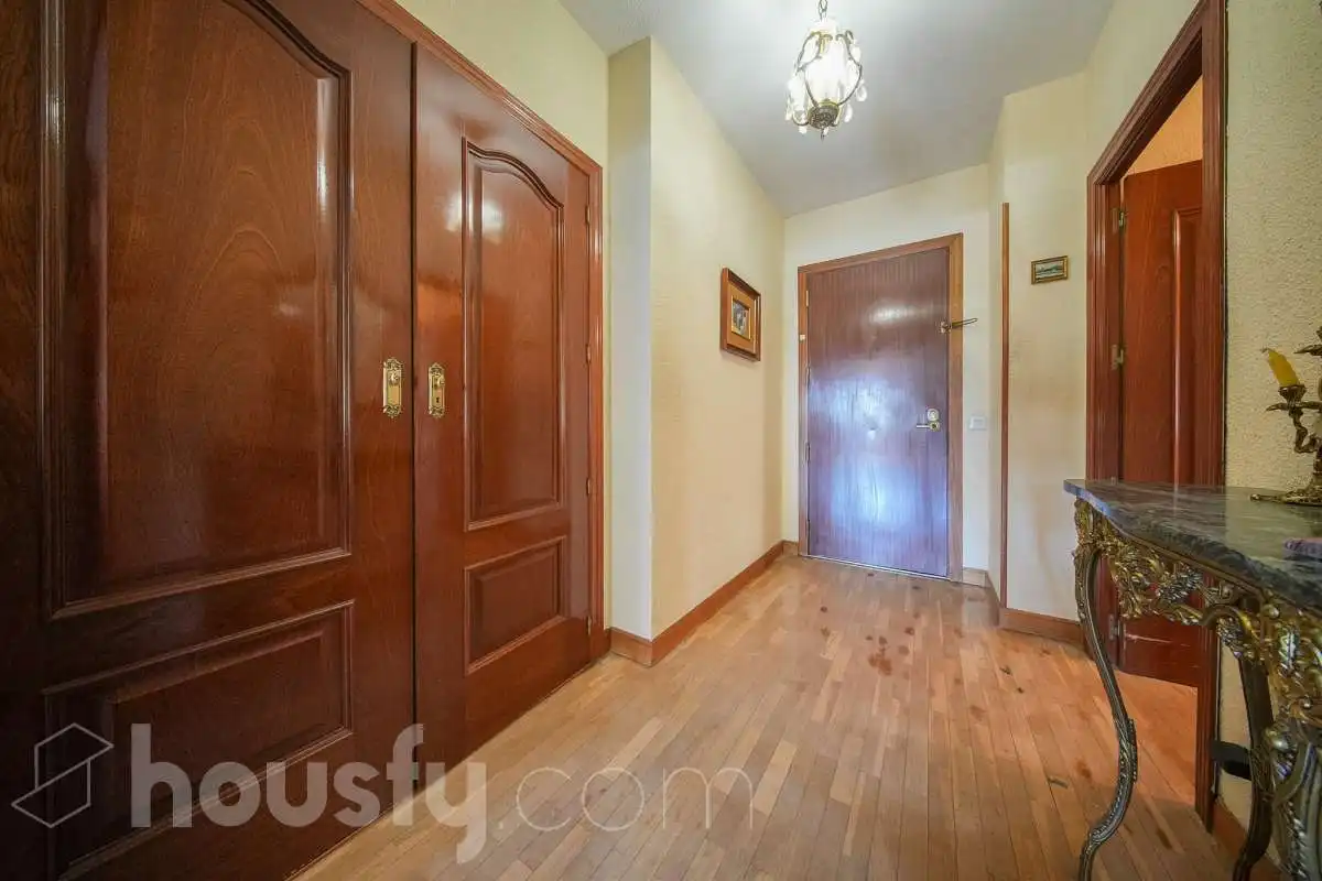 Piso en venta en Madrid con Aire acondicionado, Calefacción y Jardín privado