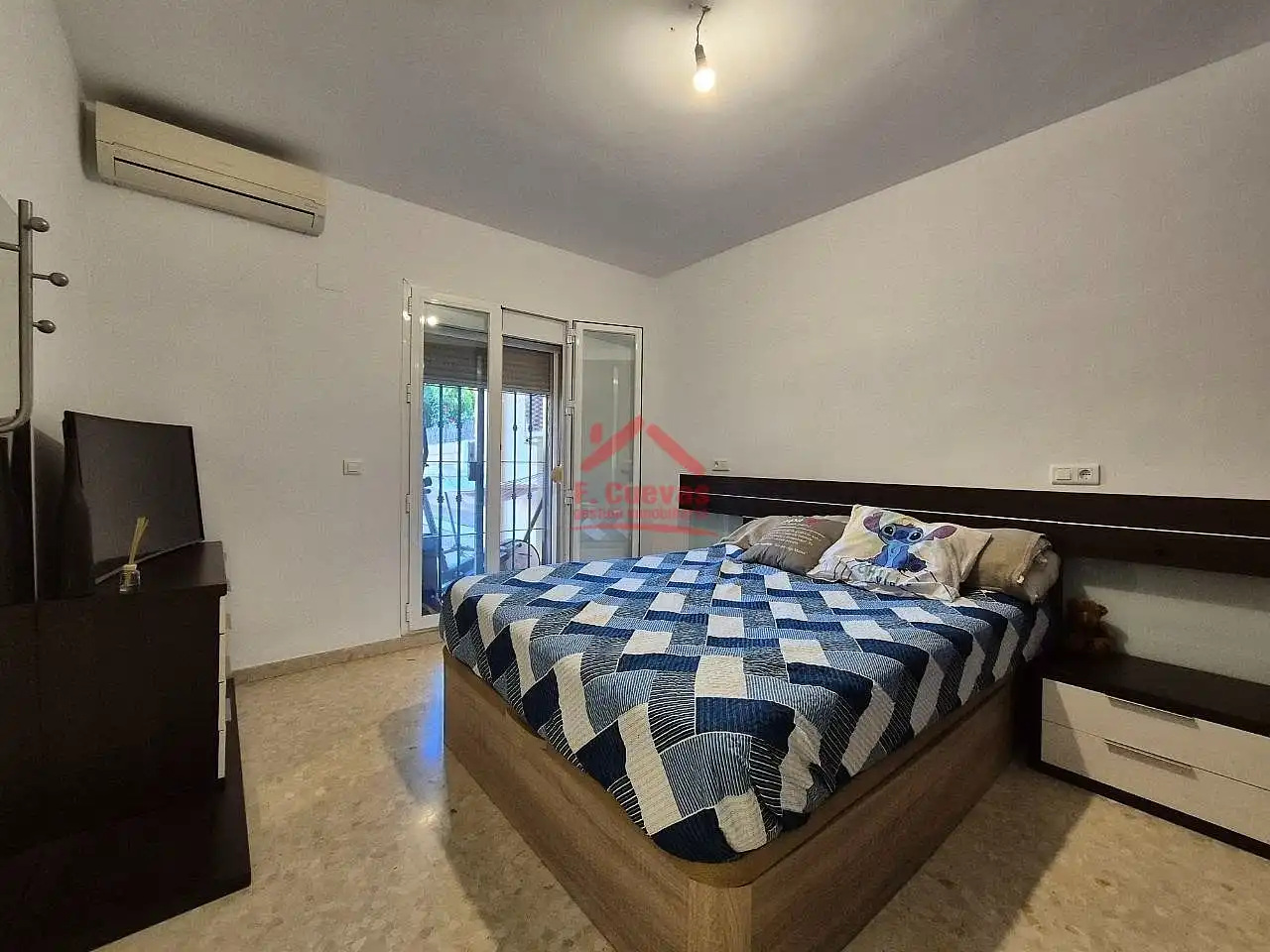 Habitación de Apartamento en venta en Vélez-Málaga con Aire acondicionado, Calefacción y Jardín privado