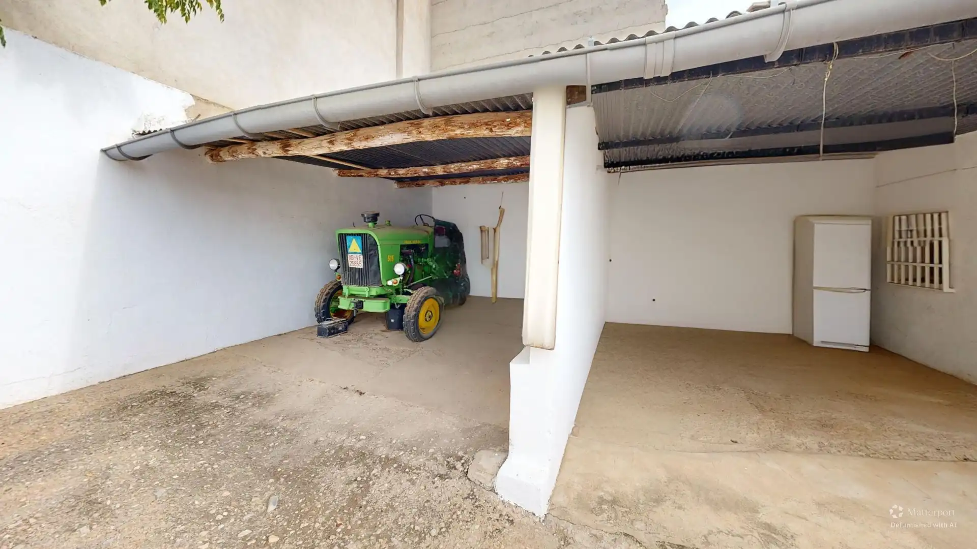 Parking de Casa adosada en venta en Hellín con Jardín privado, Trastero y Amueblado
