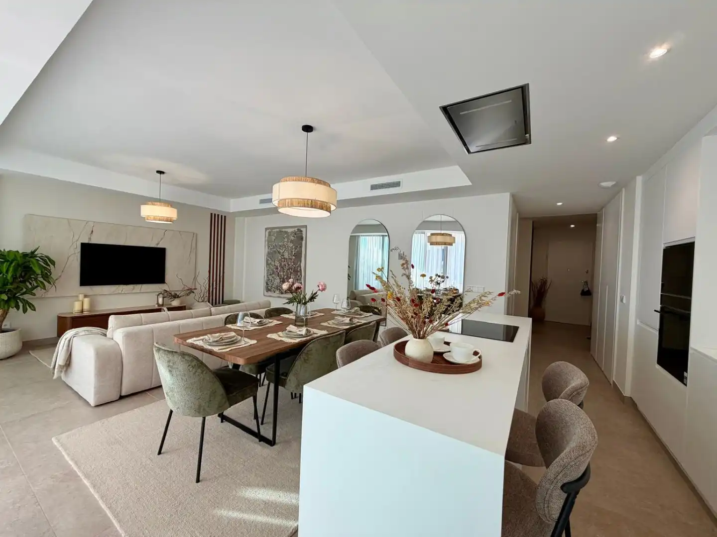 Dining room of Flat for sale in Estepona  with Air Conditioner, Heating and Terrace